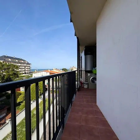 Sol Y Mar Primera Linea Playa Y Surf * Laredo