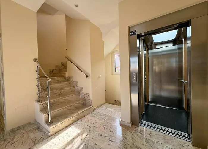 Sol Y Mar Primera Linea Playa Y Surf Laredo